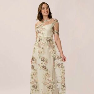 Adrianna Papell gown with tags/unworn